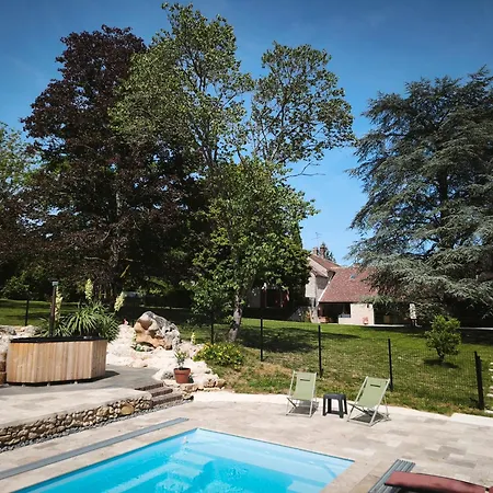 Lou Cantou Sur Lunain-piscine & Nordique Paley